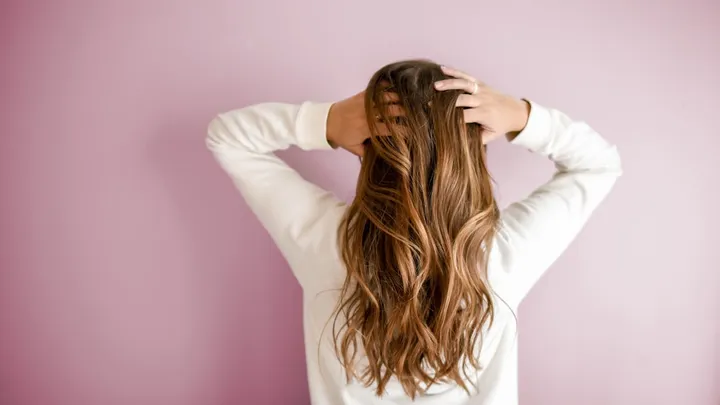 Proteína y Cabello: Alimentos para Fortalecer