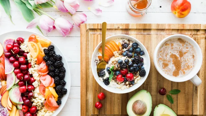 Proteína y Saciedad: Por Que Te Mantiene Lleno